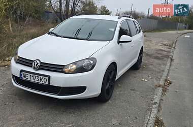 Универсал Volkswagen Golf 2010 в Днепре