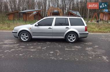 Универсал Volkswagen Golf 2000 в Красилове