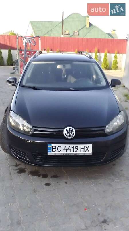 Універсал Volkswagen Golf 2010 в Хмельницькому