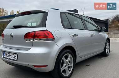 Хетчбек Volkswagen Golf 2009 в Харкові