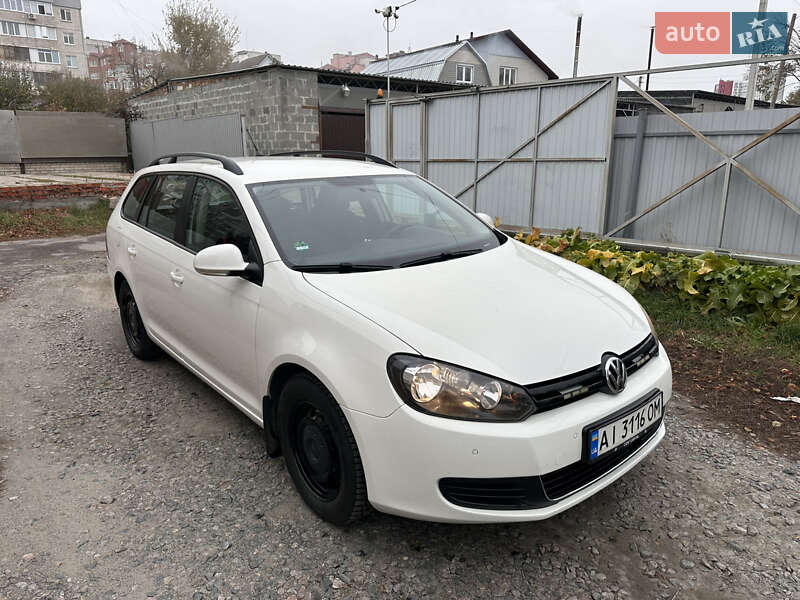 Універсал Volkswagen Golf 2012 в Білій Церкві