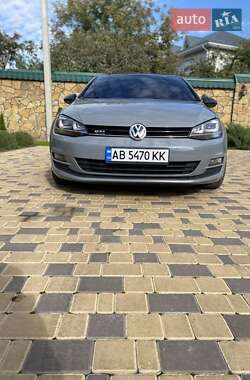 Хэтчбек Volkswagen Golf 2014 в Могилев-Подольске