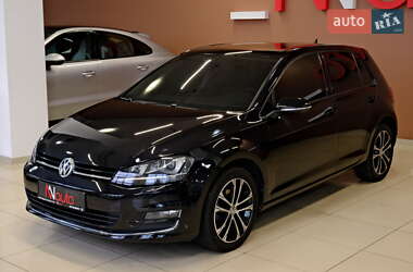 Хэтчбек Volkswagen Golf 2015 в Одессе