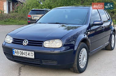 Хетчбек Volkswagen Golf 2001 в Жмеринці