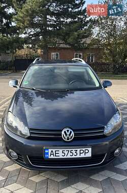 Универсал Volkswagen Golf 2010 в Долинской