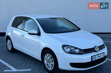 Хэтчбек Volkswagen Golf 2010 в Томашполе