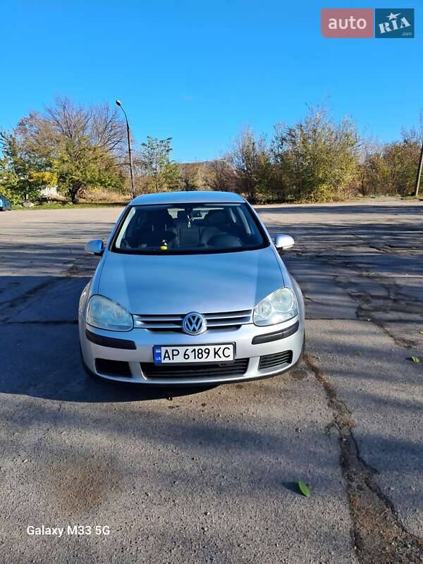 Volkswagen Golf 2005