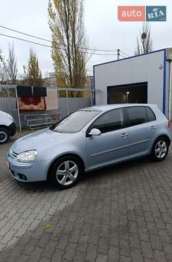 Хетчбек Volkswagen Golf 2008 в Луцьку