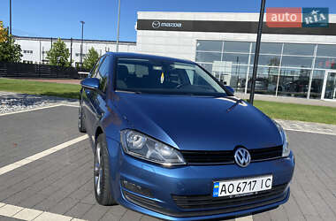 Хетчбек Volkswagen Golf 2014 в Мукачевому