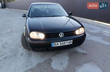 Хетчбек Volkswagen Golf 1999 в Новоукраїнці