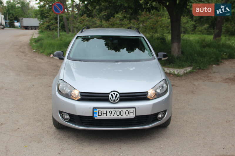Універсал Volkswagen Golf 2012 в Одесі
