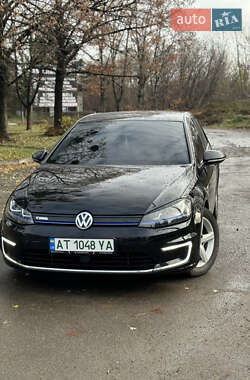 Хетчбек Volkswagen Golf 2015 в Калуші