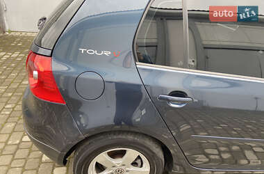 Хэтчбек Volkswagen Golf 2007 в Самборе