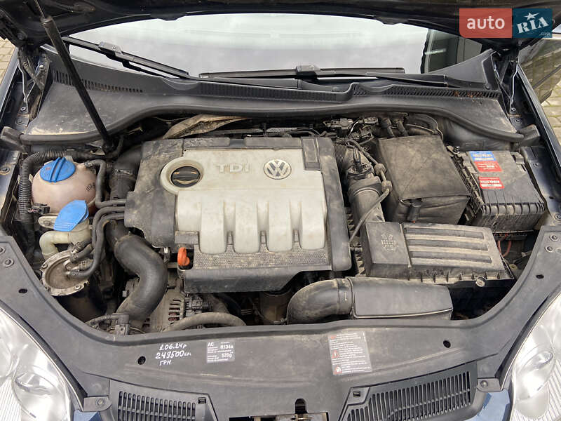 Хетчбек Volkswagen Golf 2007 в Самборі