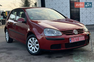 Хэтчбек Volkswagen Golf 2004 в Тернополе