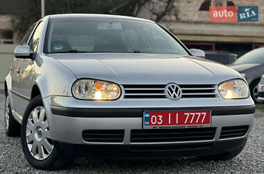 Хэтчбек Volkswagen Golf 2004 в Лубнах