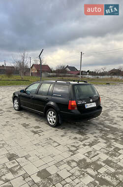 Универсал Volkswagen Golf 2000 в Ровно