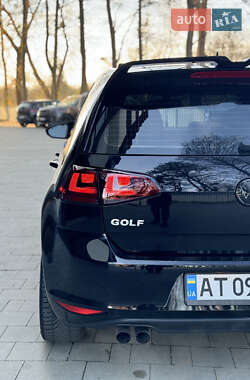 Хэтчбек Volkswagen Golf 2014 в Ивано-Франковске