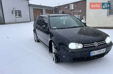 Универсал Volkswagen Golf 2002 в Борщеве