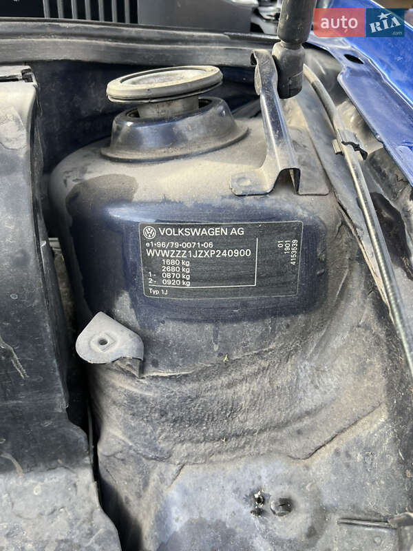 Хэтчбек Volkswagen Golf 1998 в Каменском фото 16 Хэтчбек Volkswagen Golf 1998 в Каменском