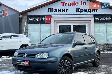 Хэтчбек Volkswagen Golf 2003 в Виннице