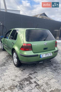 Хетчбек Volkswagen Golf 1998 в Києві