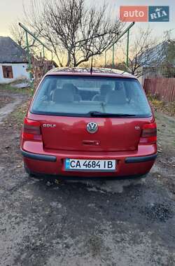 Хэтчбек Volkswagen Golf 1998 в Смеле