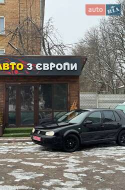 Хэтчбек Volkswagen Golf 2003 в Чернигове