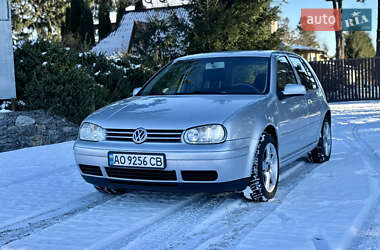 Хэтчбек Volkswagen Golf 2000 в Староконстантинове