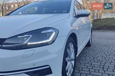 Универсал Volkswagen Golf 2018 в Луцке