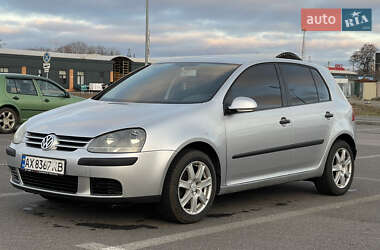 Хетчбек Volkswagen Golf 2003 в Харкові