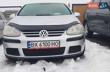 Хэтчбек Volkswagen Golf 2004 в Хмельницком