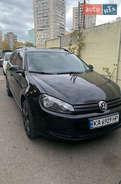 Универсал Volkswagen Golf 2009 в Киеве