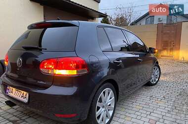 Хэтчбек Volkswagen Golf 2009 в Тернополе