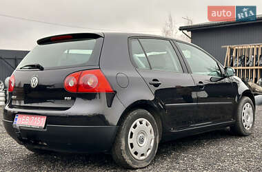 Хэтчбек Volkswagen Golf 2004 в Луцке