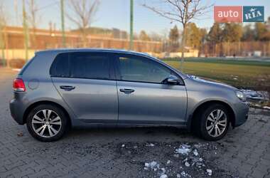 Хэтчбек Volkswagen Golf 2011 в Буче