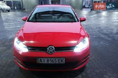 Хэтчбек Volkswagen Golf 2013 в 