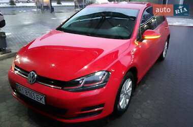 Хэтчбек Volkswagen Golf 2013 в 