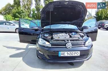 Универсал Volkswagen Golf 2016 в Томаковке