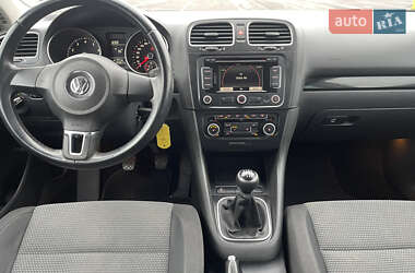 Универсал Volkswagen Golf 2011 в Костополе