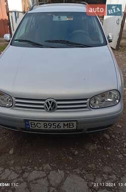 Універсал Volkswagen Golf 1999 в Бориславі