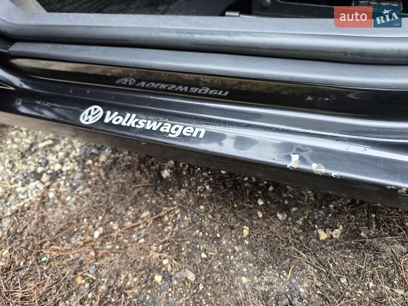 Хетчбек Volkswagen Golf 2003 в Тернополі