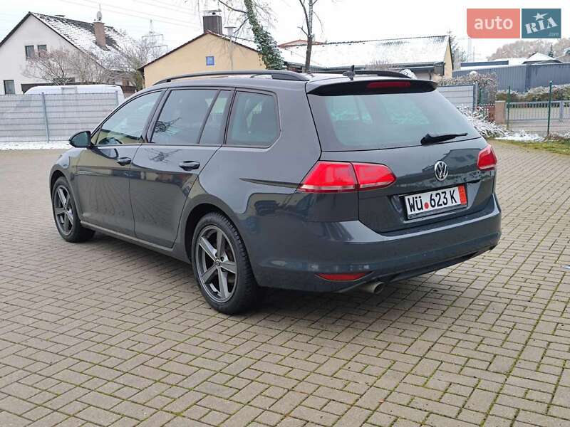 Універсал Volkswagen Golf 2016 в Києві