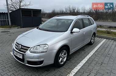 Універсал Volkswagen Golf 2009 в Львові