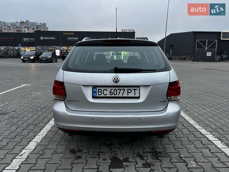 Універсал Volkswagen Golf 2009 в Львові