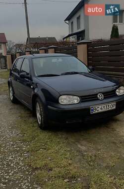 Хетчбек Volkswagen Golf 2001 в Миколаєві