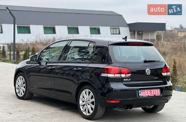 Хэтчбек Volkswagen Golf 2009 в Луцке