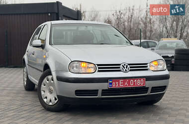 Хетчбек Volkswagen Golf 2002 в Лубнах