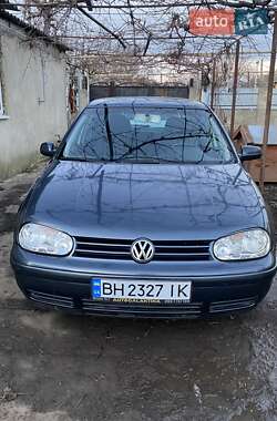 Хетчбек Volkswagen Golf 2003 в Петродолинському