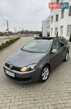 Универсал Volkswagen Golf 2012 в Житомире